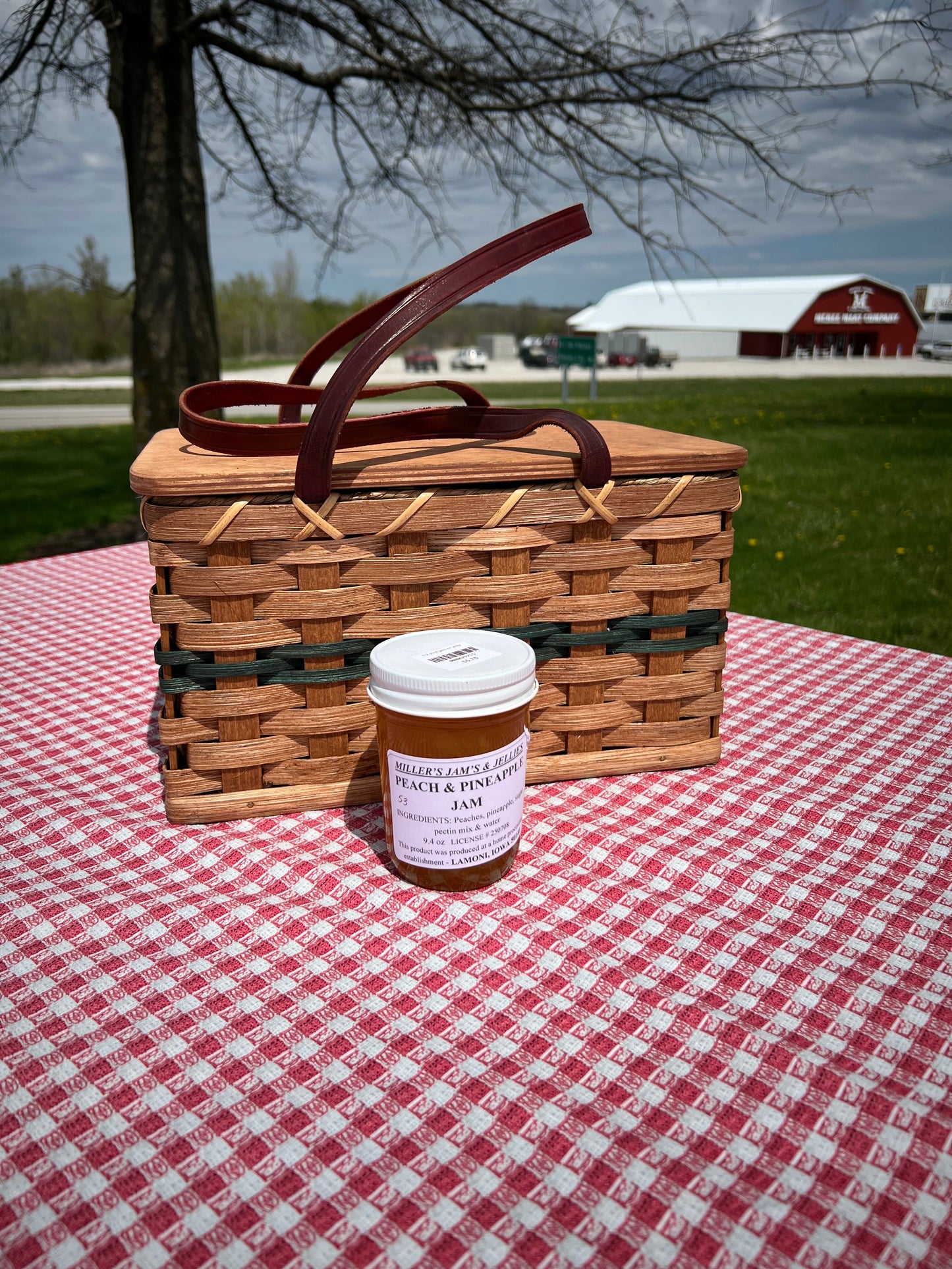 Amish Country Store Miller’s Peach & Pineapple Jam jar with label, showcasing the Amish jam and fruit flavor in a glass jar.