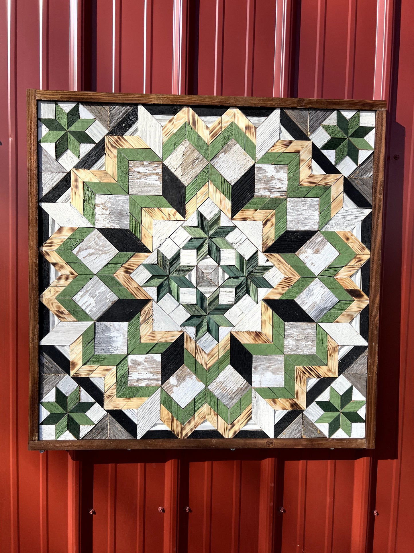 Amish Handmade Barn Quilt - Square (30.5 in x 30.5 in x 1 in)