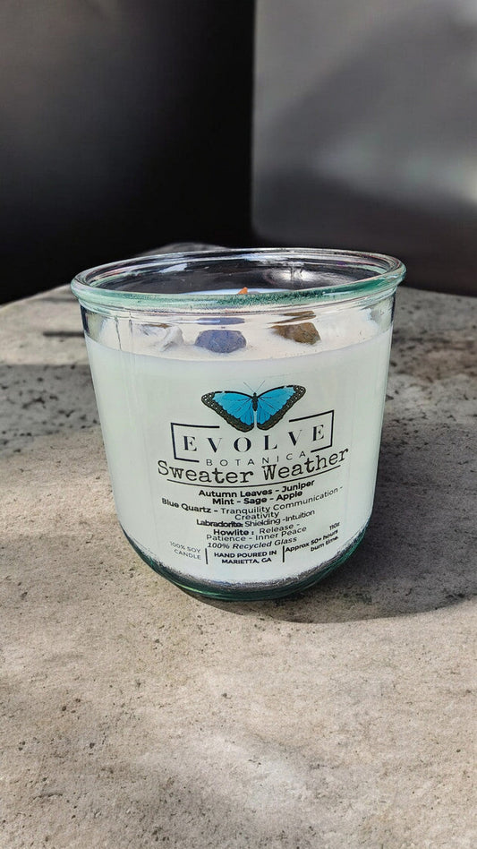 Rocks Candle - Sweater Weather (Wood Wick, Howlite (Patience, Peace), Labradorite (Shielding, Intuition), Sodalite (Nurturing, Awareness), Soy Candle)