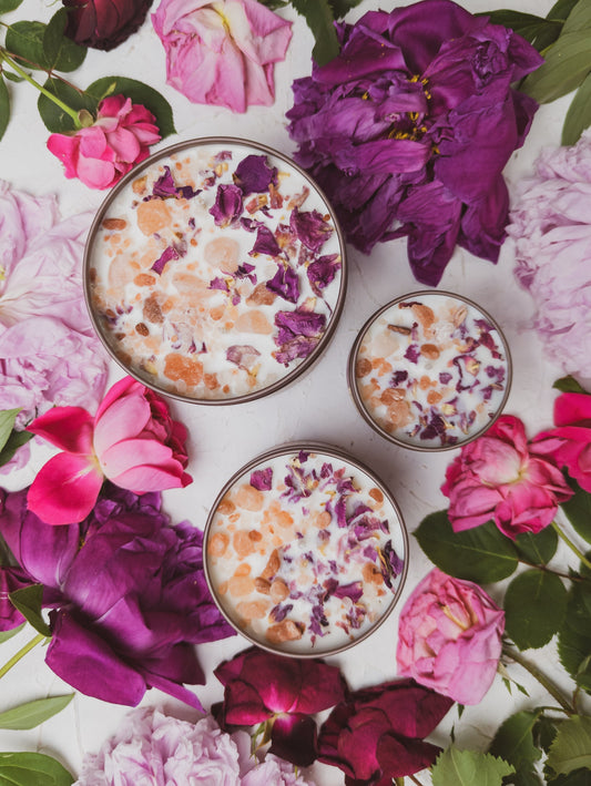 Ash & Rose LOVE NOTES Rose and Pink Salt candle in a 4 oz jar, featuring a soft pink wax and subtle floral and salt accents.