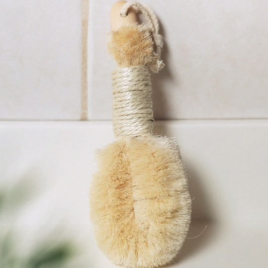 Pretty Farm Girl sisal exfoliating dry brush with natural bristles for skin exfoliation and body cleansing.