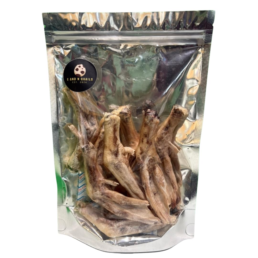 Freeze-dried duck feet for dogs, natural joint support, premium quality, 10-count pack by Quailz.com, made in the USA.