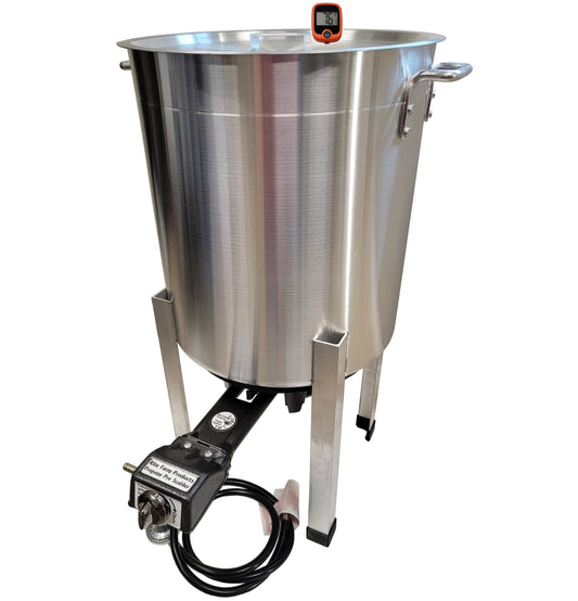 Propane 15-gallon poultry scalder for chickens, ducks, geese, and pheasants, made in the USA, from coopsnmore.com