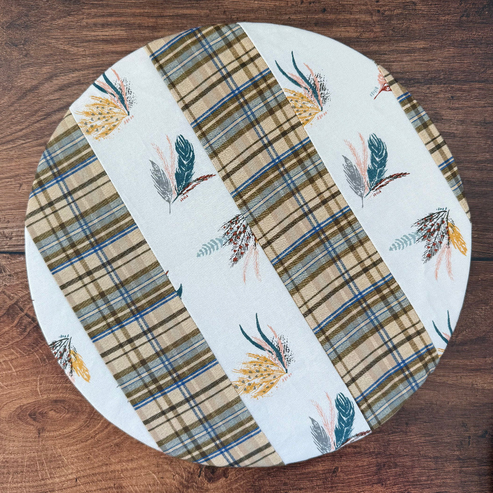 Medium bowl and banneton covers from Five Oaks Farm, natural linen covers for bread proofing and dough rising.