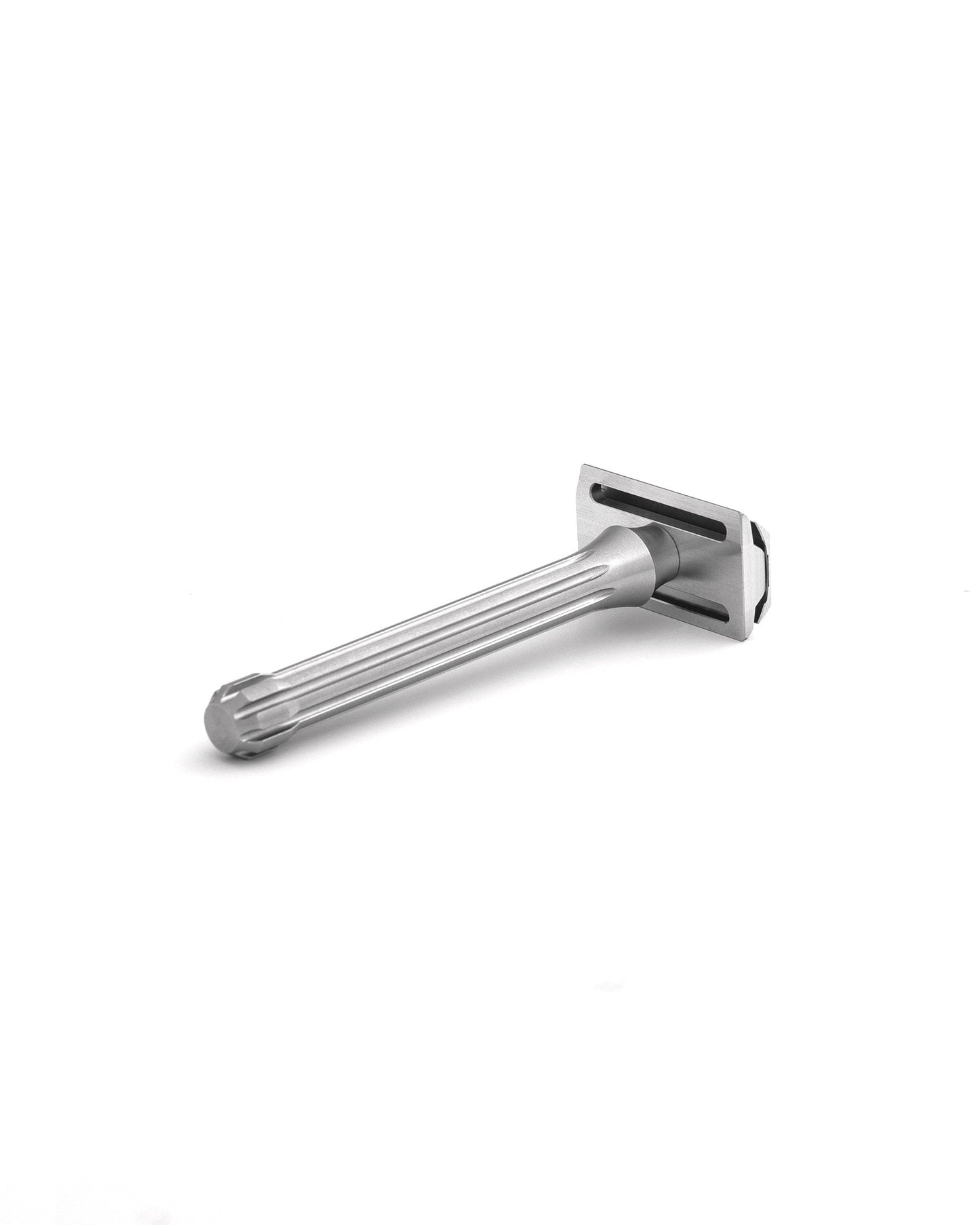 Blackland Razors Blackbird razor, sleek black safety razor with a textured handle and polished head, ready for shaving.