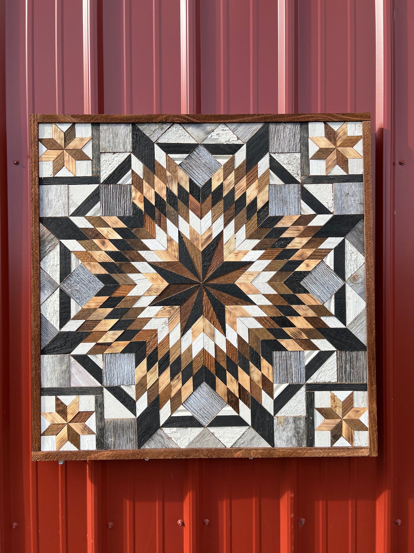 Amish Handmade Barn Quilt - Square (30.5 in x 30.5 in x 1 in)