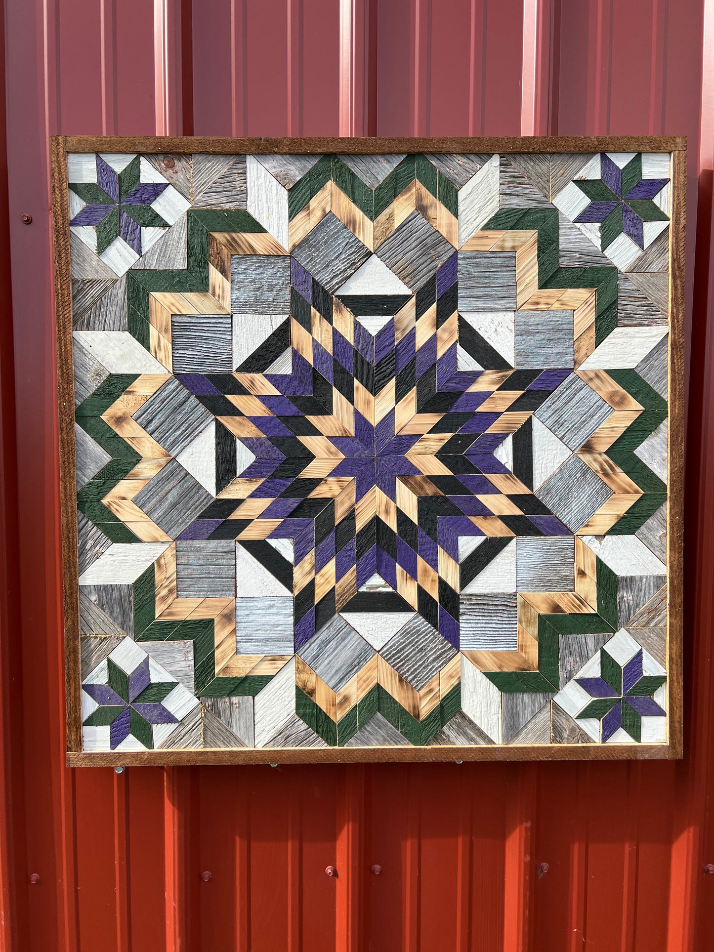 Amish Handmade Barn Quilt - Square (30.5 in x 30.5 in x 1 in)