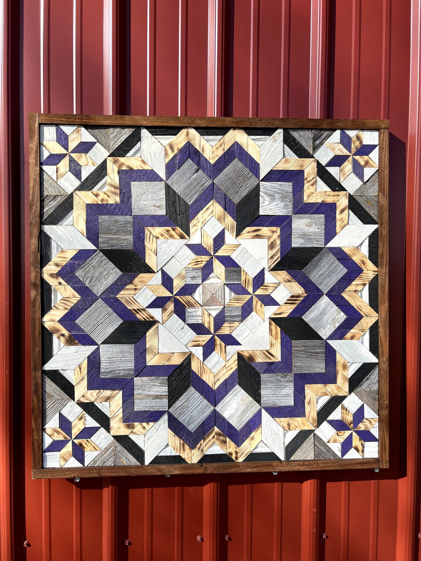 Amish Handmade Barn Quilt - Square (30.5 in x 30.5 in x 1 in)