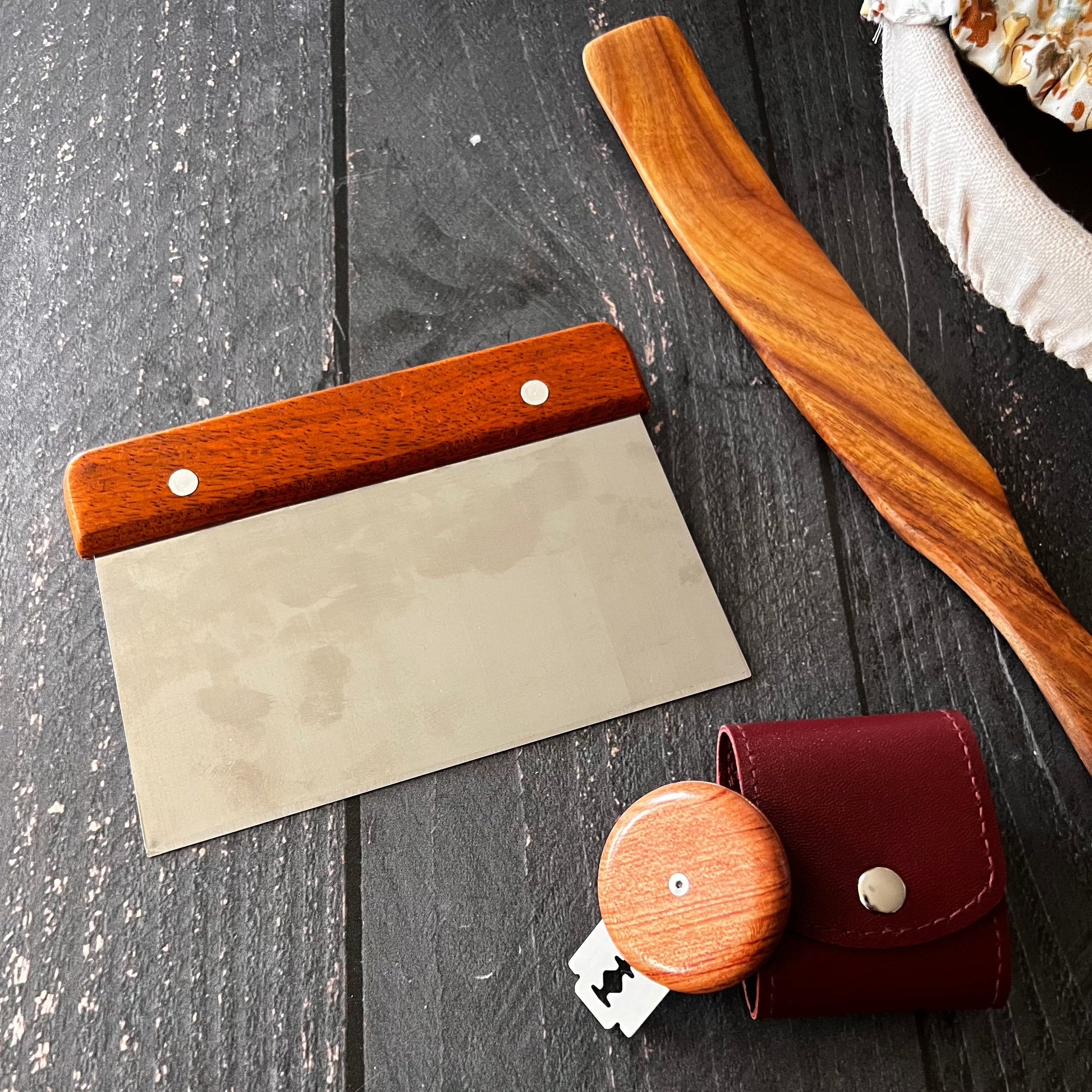 Five Oaks Farm sourdough tool bundle, including bread lame, scoring tools, and dough scraper for artisanal baking.