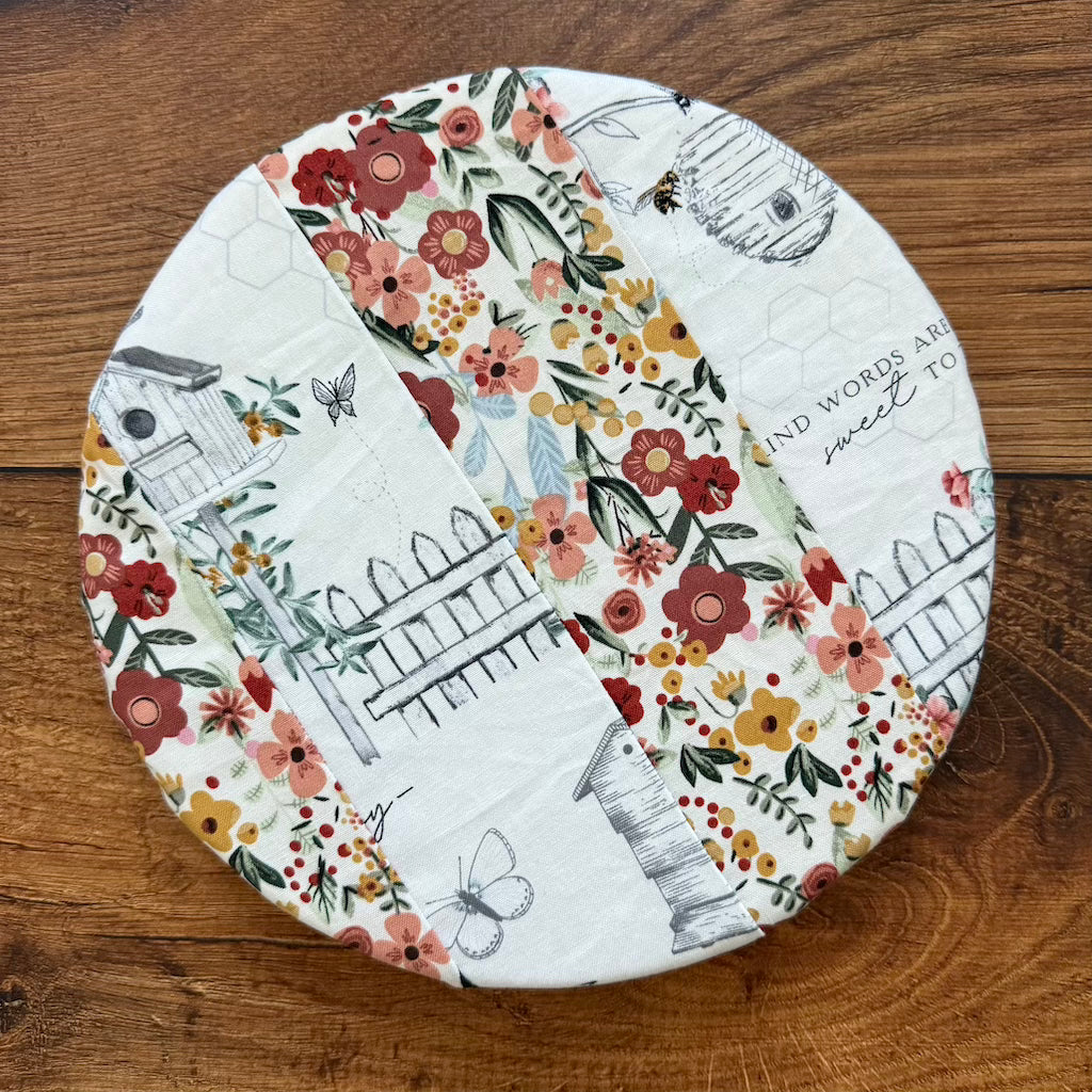 Small bowl and banneton covers from Five Oaks Farm, rustic kitchen accessories for bread baking and dough proofing.