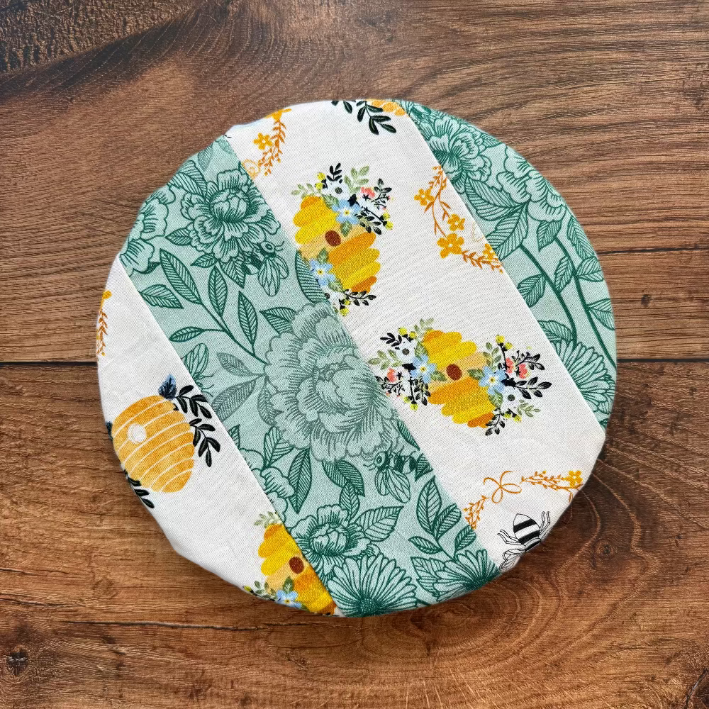 Small bowl and banneton covers from Five Oaks Farm, natural linen covers for bread proofing and dough fermentation.
