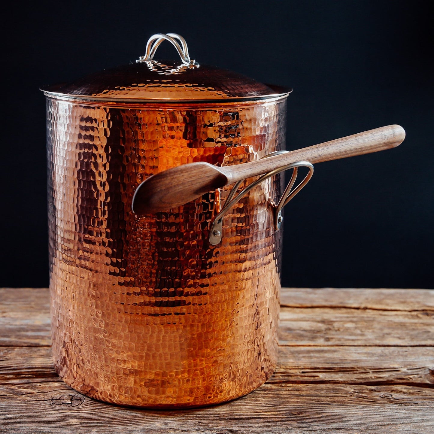 Sertodo copper stock pot with side handle and ladle, large and durable for professional cooking.