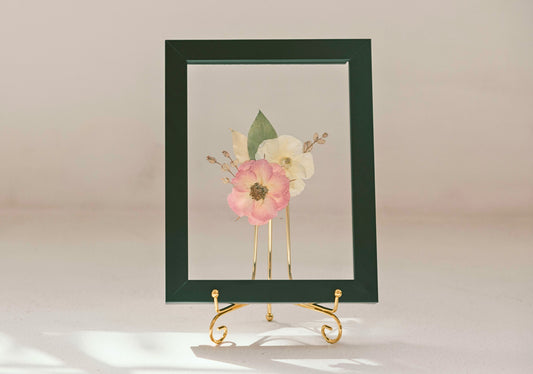 Boutonniere Frame