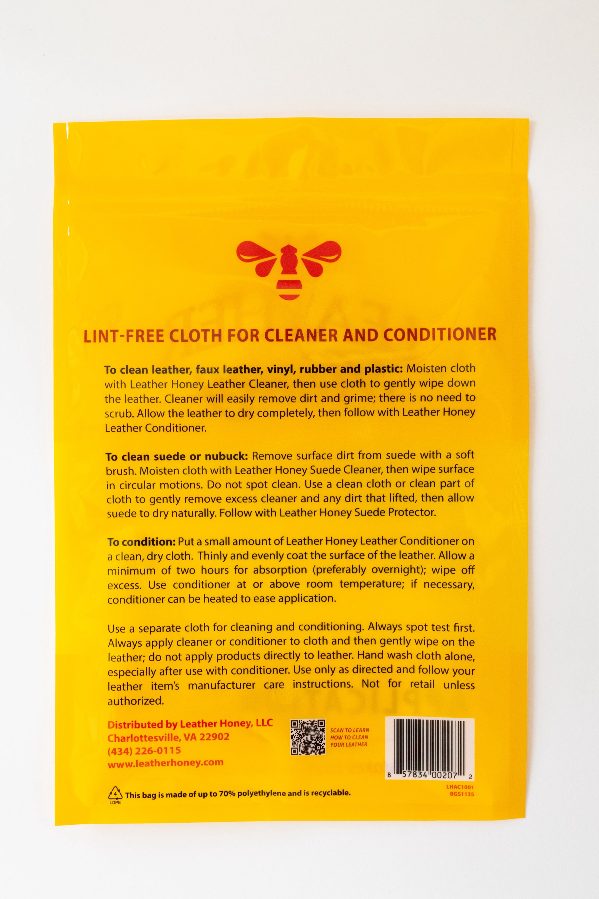 Leather Honey lint-free application cloth for leather care, showing the soft, clean cloth on a neutral background.
