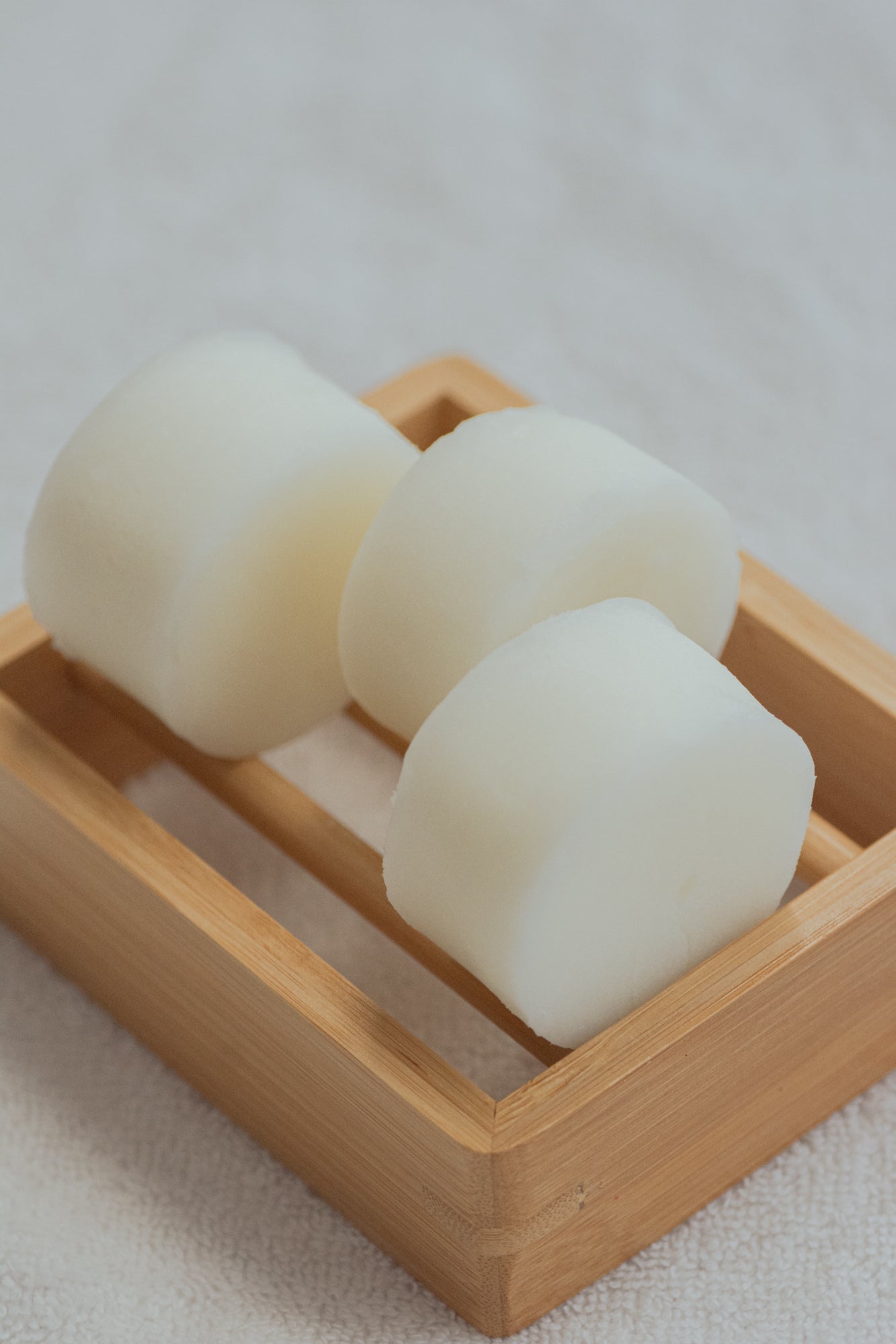 SOLIDSILK® Delicate Volume Shampoo - No Tox Life® - Blessings Grow Meadows