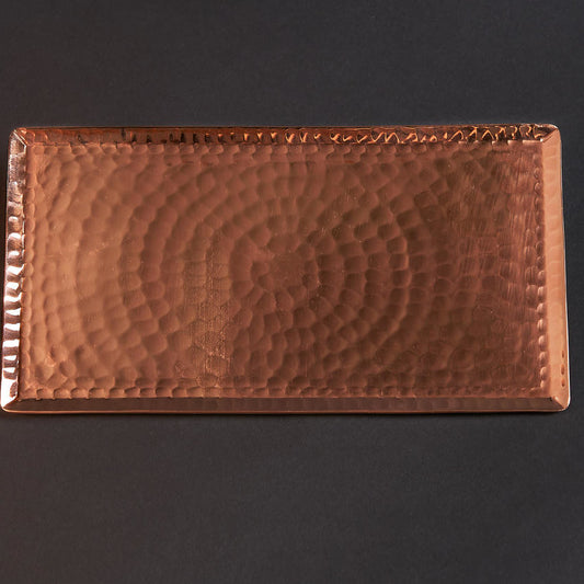 Copper serving tray by Sertodo with a checkered pattern, ideal for presenting food and beverages in a stylish way.