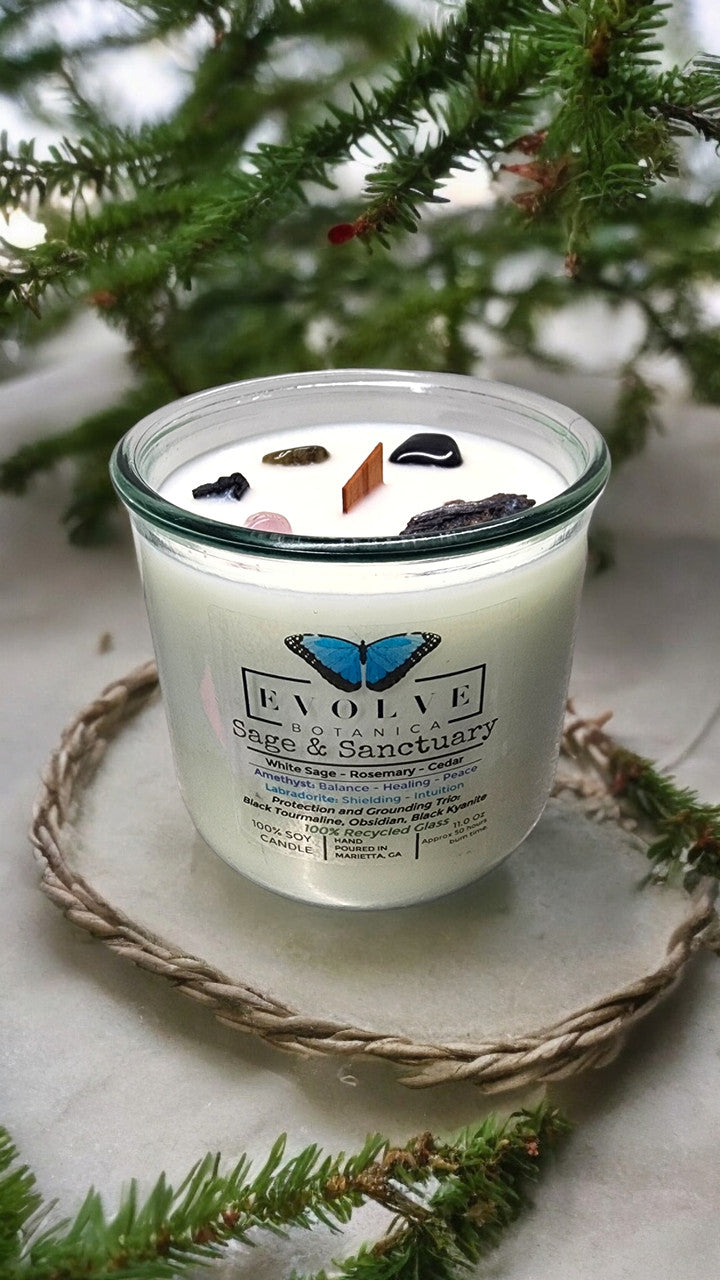 Rocks Candle - Sage & Sanctuary (Black Kyanite, Black Tourmaline, Obsidian, Amethyst, Labradorite)