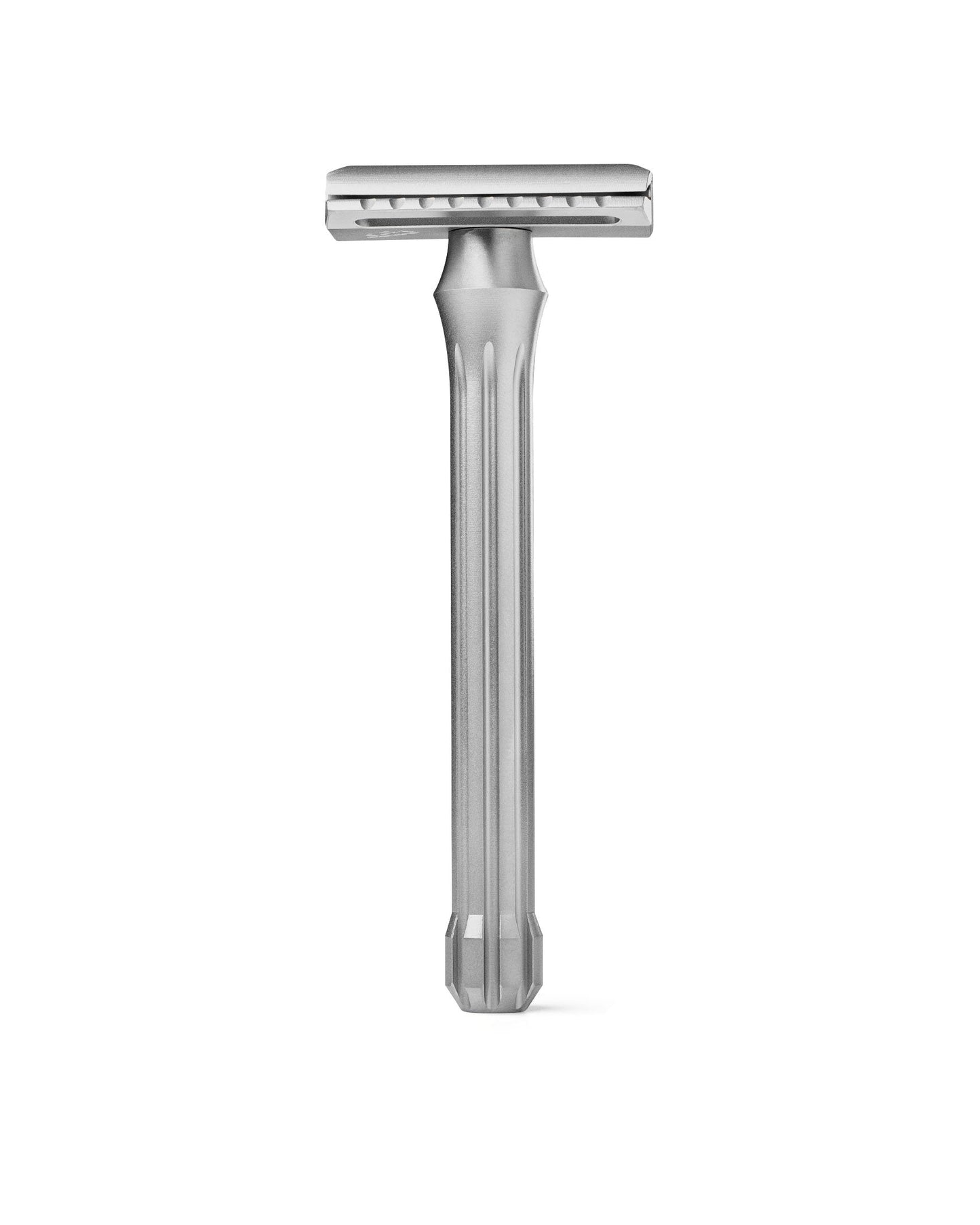 Blackland Razors Blackbird razor with satin finish, featuring a sleek design and modern handle for a close shave.