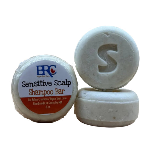 By Robin Creations gentle shampoo bar for sensitive scalp, showing a natural soap bar with soft lather and calming ingredients.
