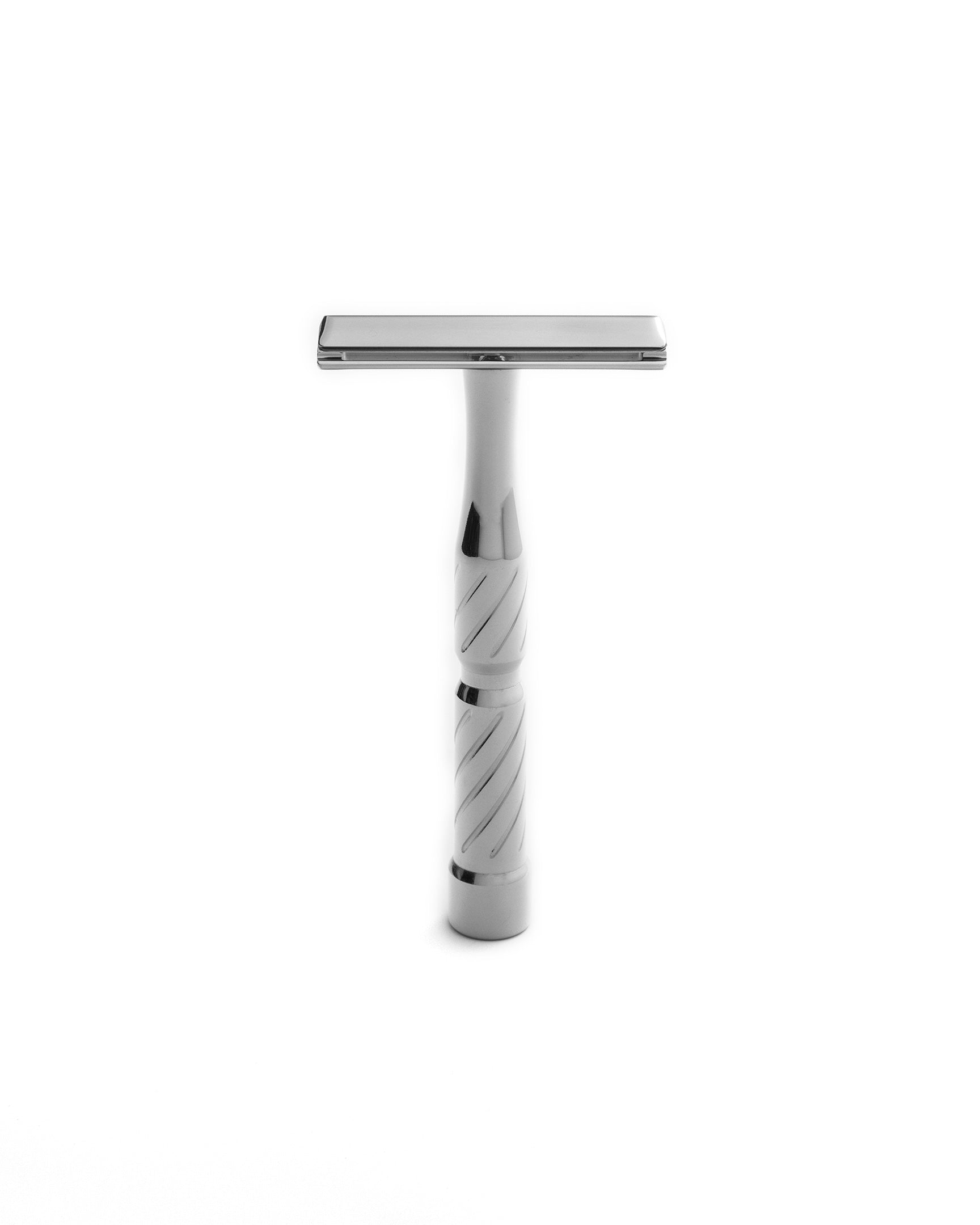 Blackland Razors Vector razor with a sleek handle and precision blade, displayed on a neutral background.