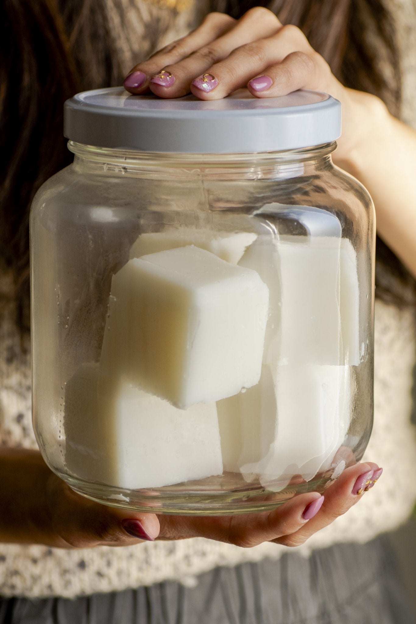 NO TOX LIFE SOLIDSILK® Earl Grey deodorant cube, natural solid deodorant in a compact, eco-friendly zero waste packaging