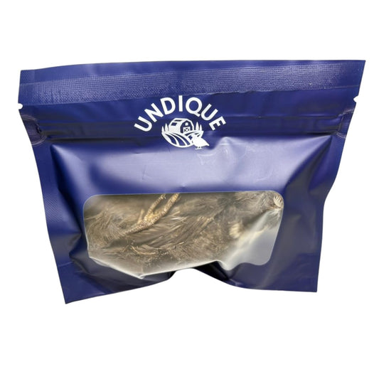 Dehydrated whole quail for bird dog training or falconry, natural bird dog treat from Quailz.com by Undique LLC.