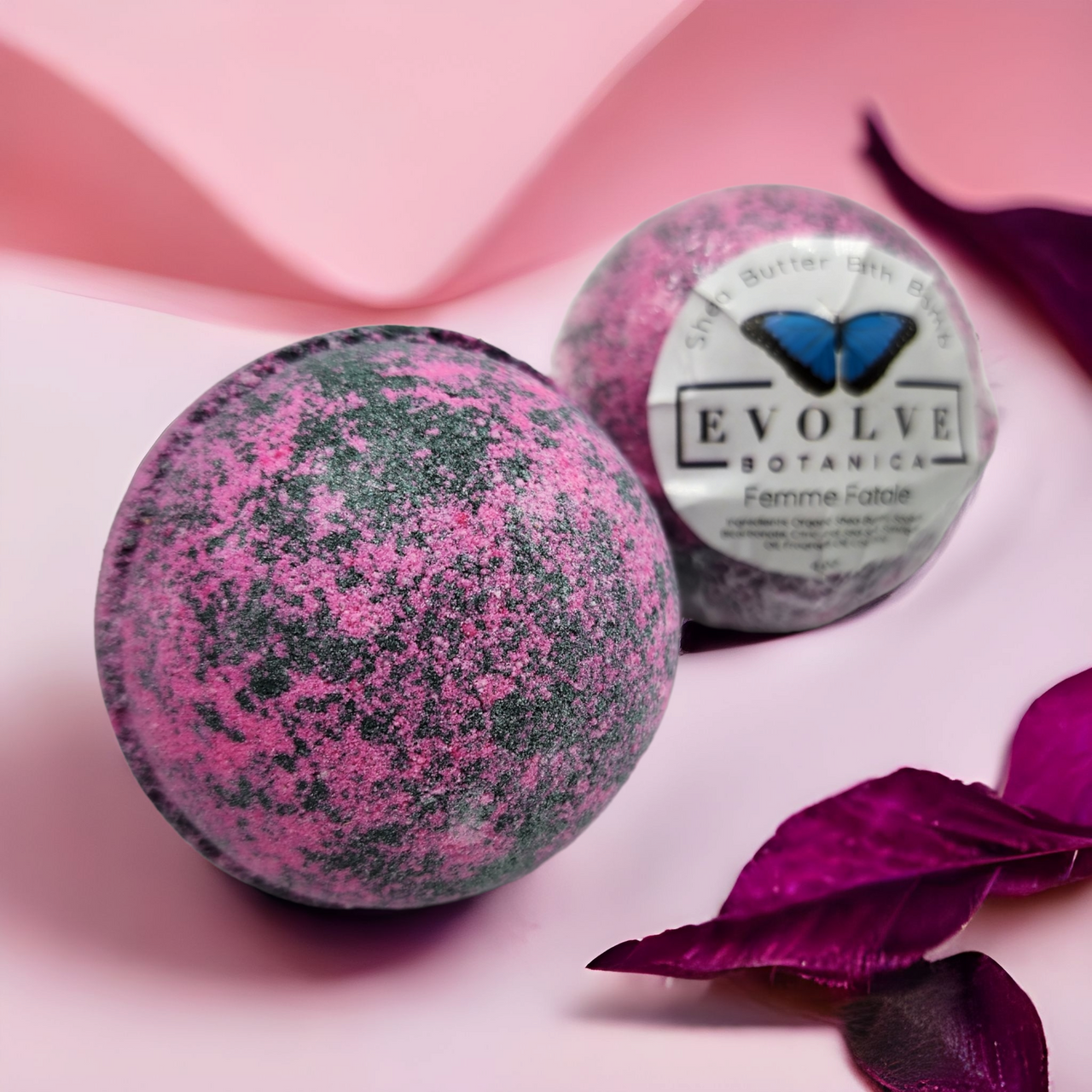 Bath Bomb - Femme Fatale (Seasonal - Valentines) - Blessings Grow Meadows