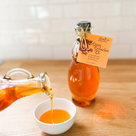 HonFoo Spicy Sriracha Oil, Cruet (250mL) - Blessings Grow Meadows