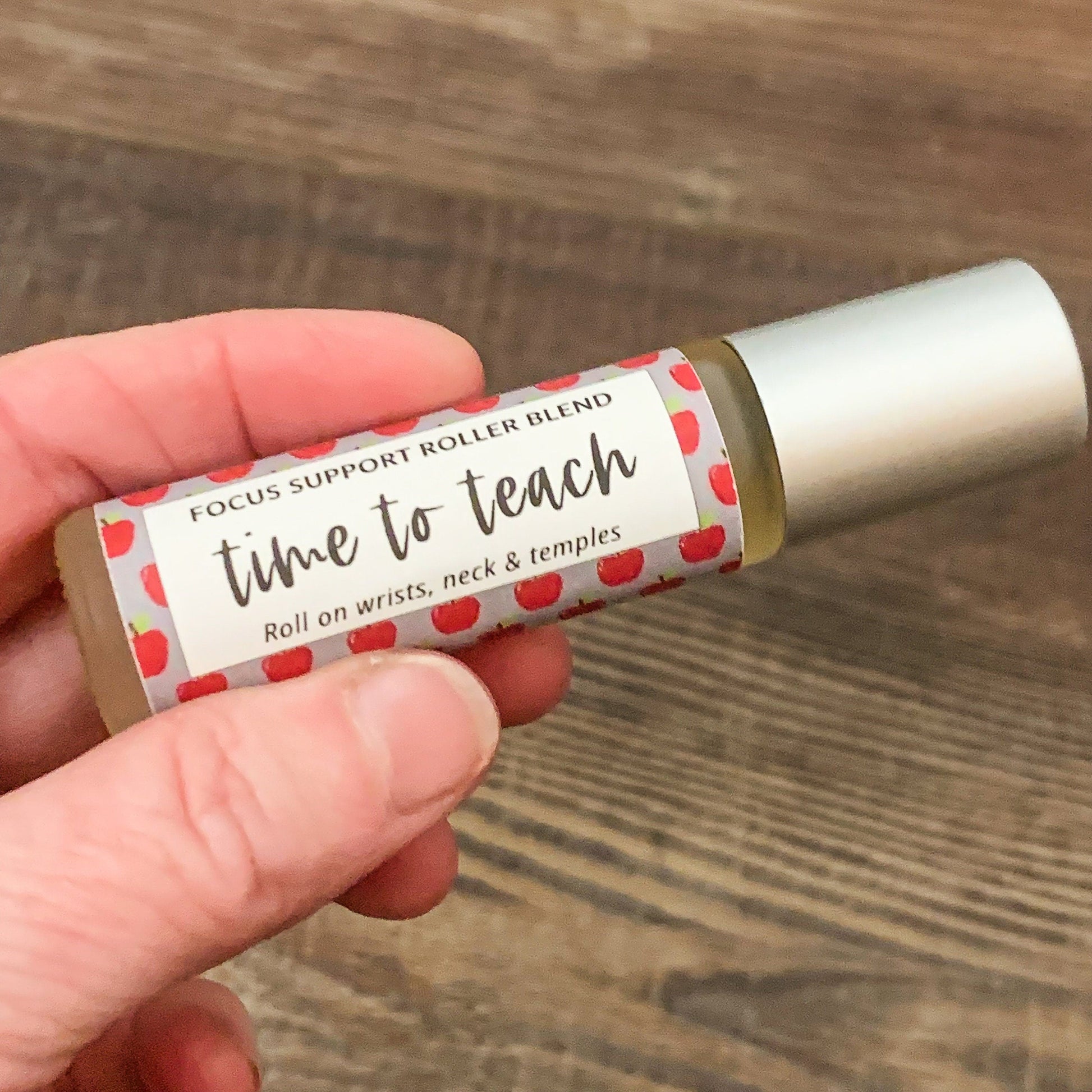 Essential Oil Roller Blends for Everyday Wellness (Makes a Great Teacher Gift) - Blessings Grow Meadows