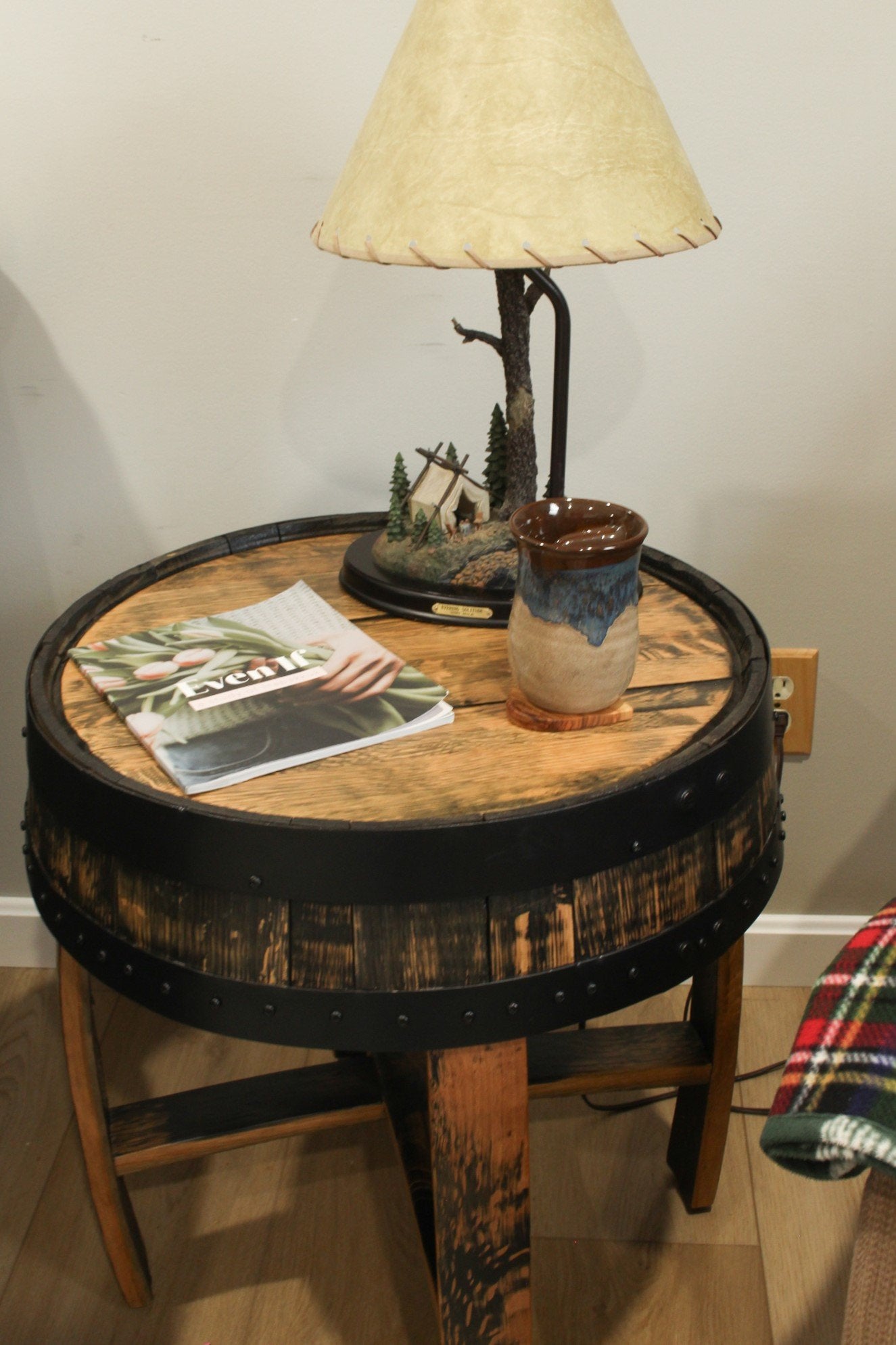 Amish-Made Rustic Barrel-Top End Table, Reclaimed Whiskey Barrel Table with Barrel Rings