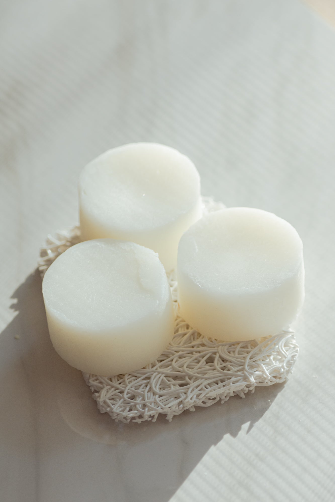 SOLIDSILK® Delicate Volume Shampoo - No Tox Life® - Blessings Grow Meadows