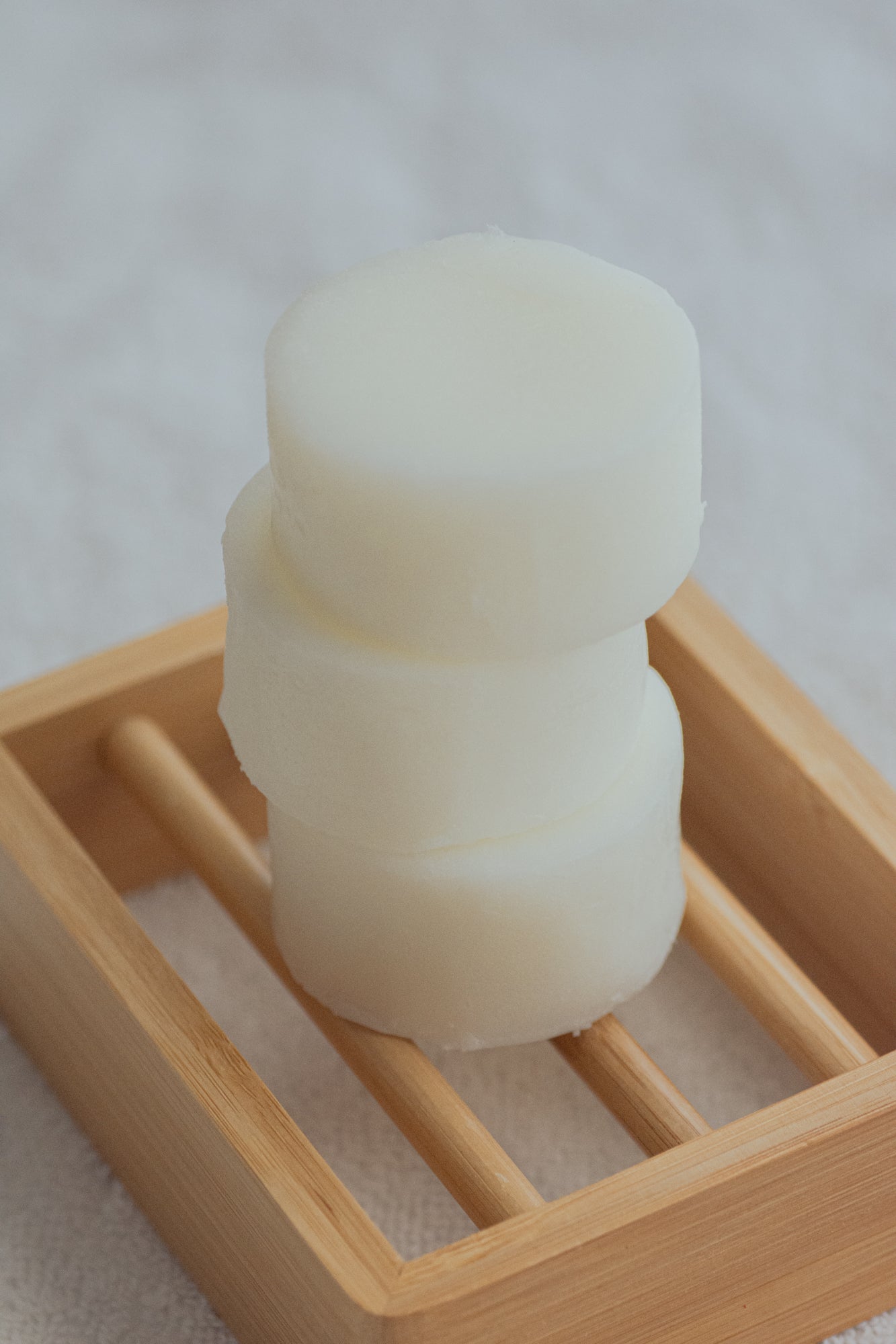 SOLIDSILK® Delicate Volume Shampoo - No Tox Life® - Blessings Grow Meadows