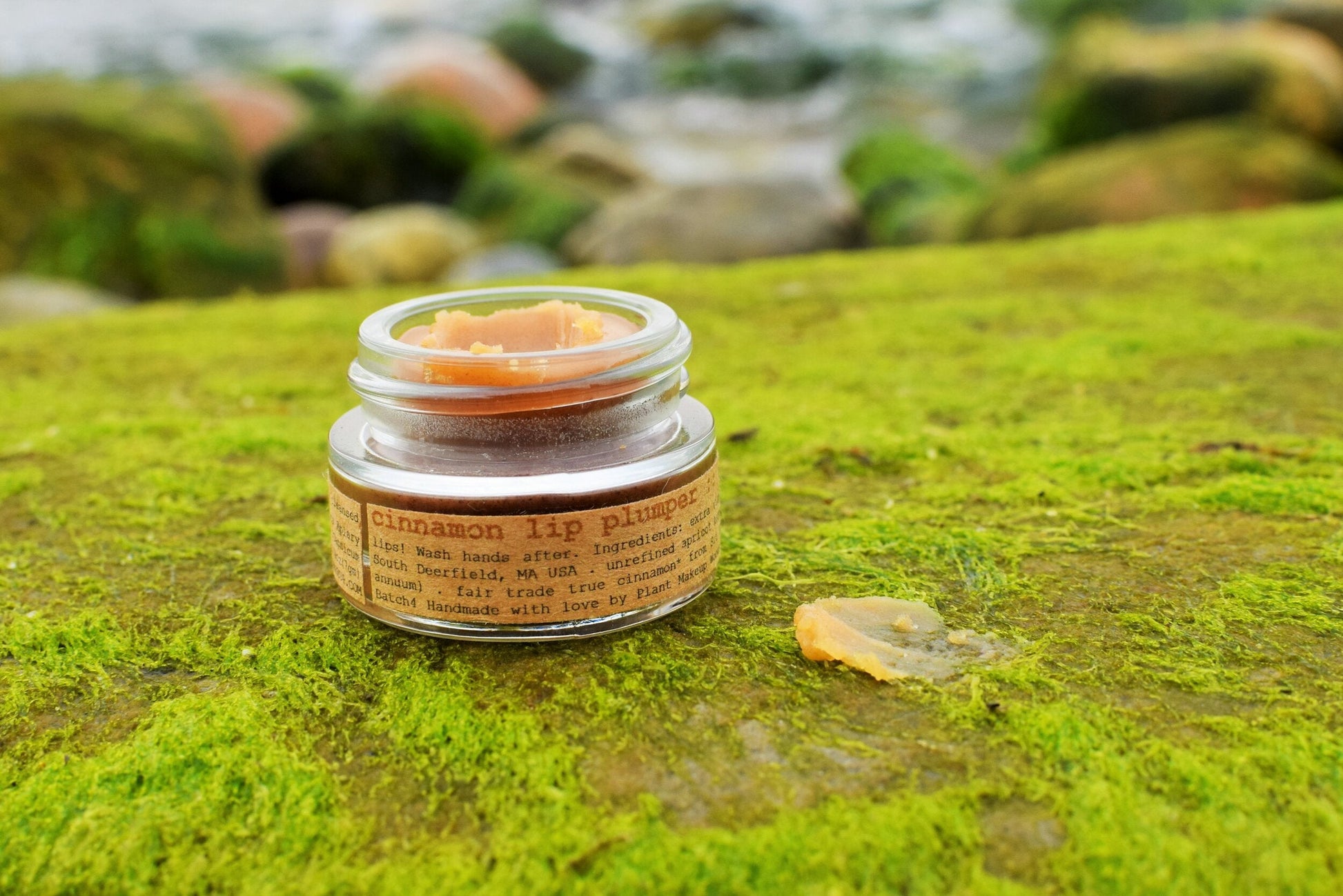 Cinnamon Lip Plumper - Blessings Grow Meadows