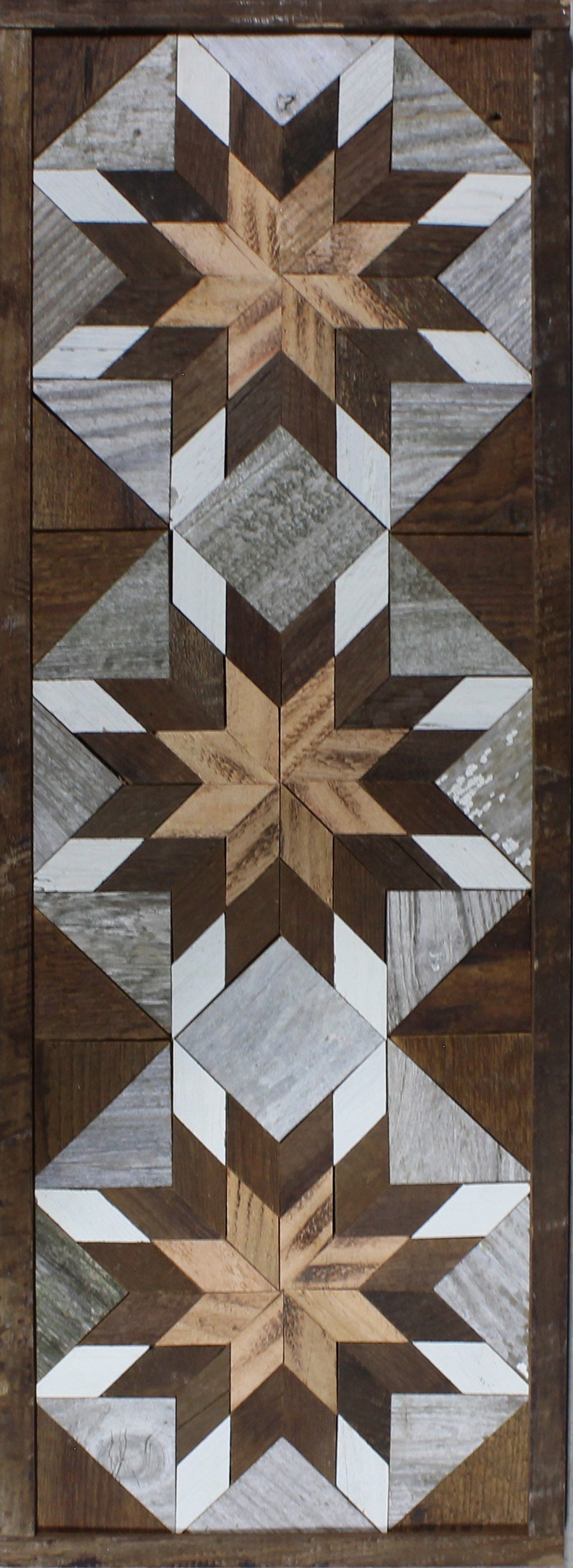 Amish Handmade Barn Quilt Banner showcasing a colorful geometric design, measuring 10.5 x 30 inches, by Amish Country Store.