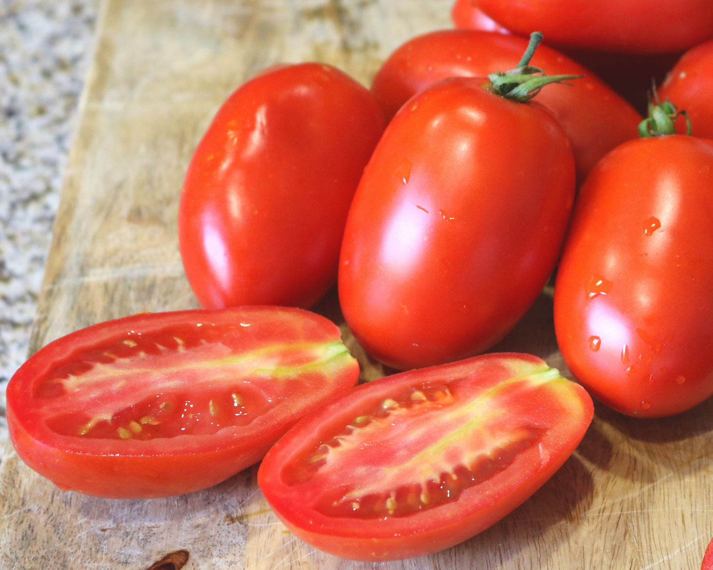 Picus Hybrid Tomato Seeds - Blessings Grow Meadows