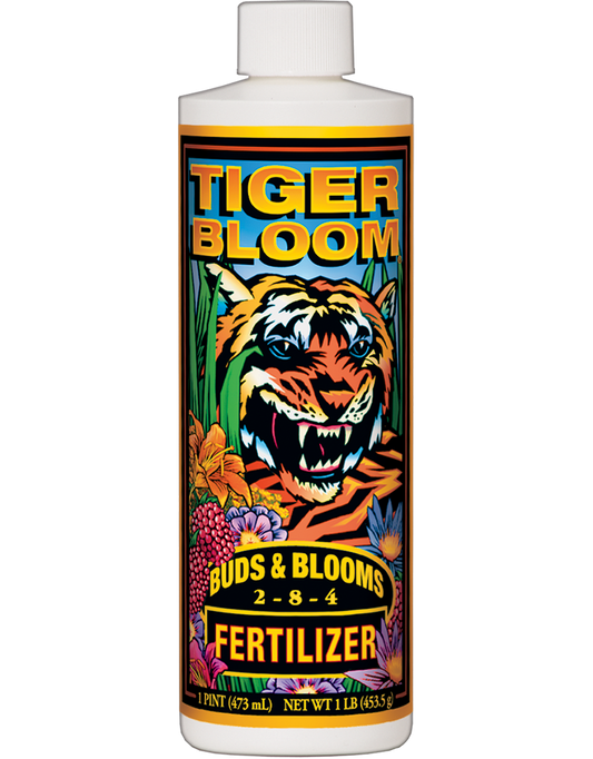 Pint bottle of Tiger Bloom liquid plant food by Rivendell Distribution, designed to promote vibrant flowering and healthy plant growth.
